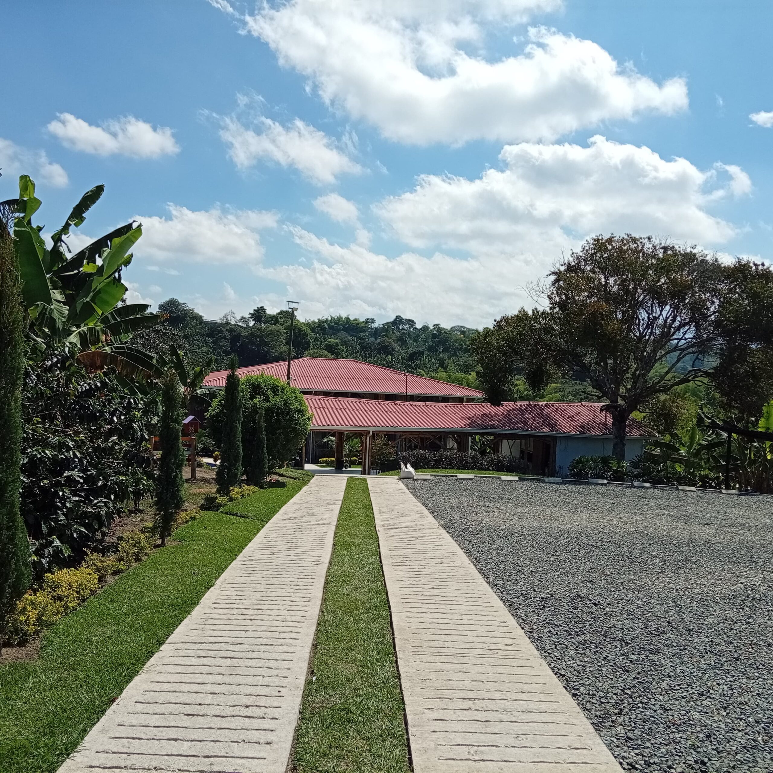 Entrada de la Casa de Descanso Quimbaya