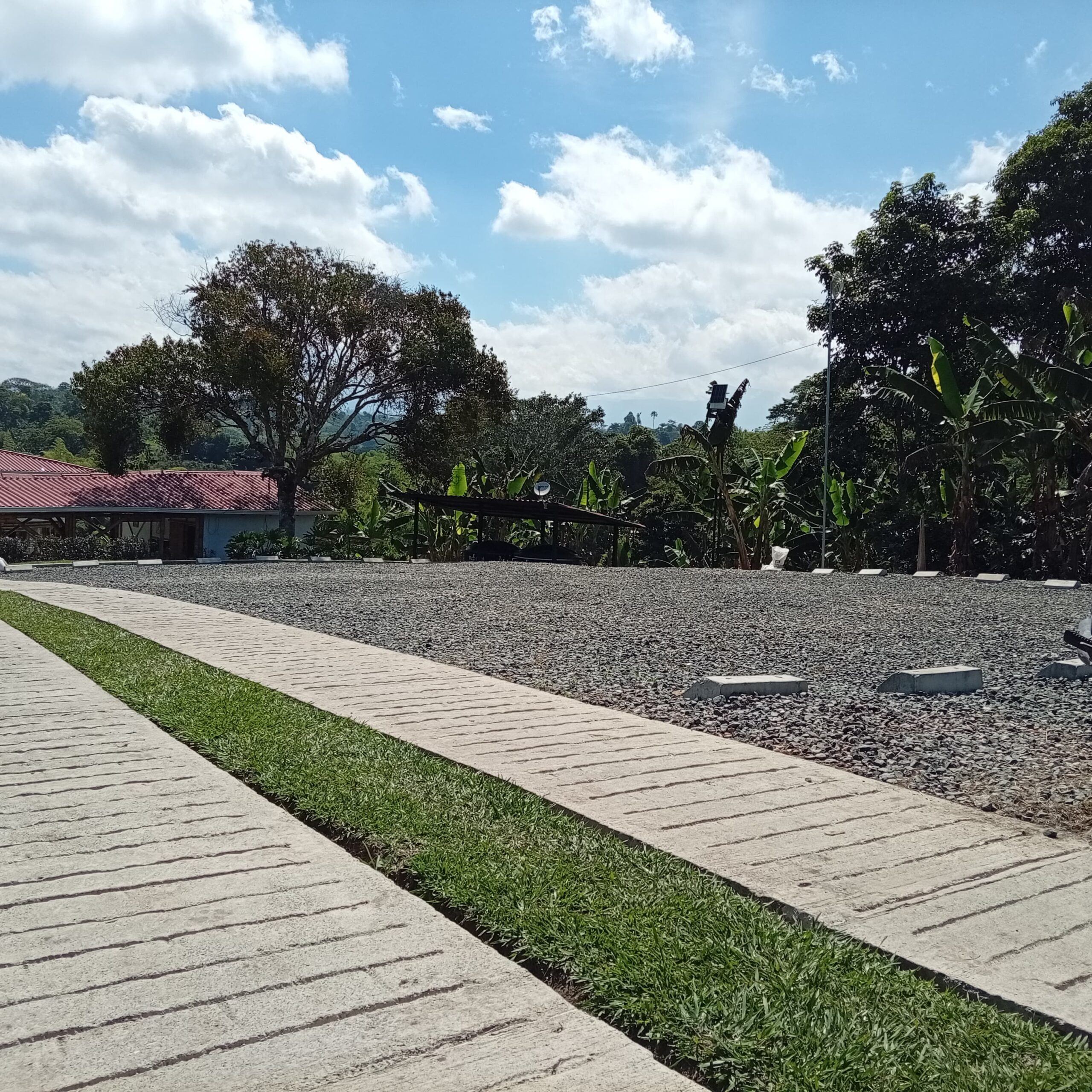 Parqueadero de la Casa de Descanso Quimbaya